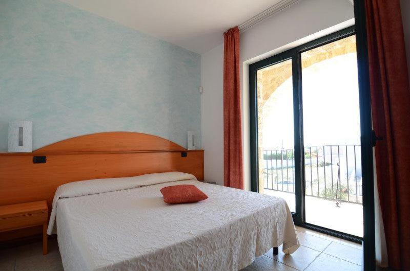 Villa Arneide Bed And Breakfast Торе Лапило Стая снимка
